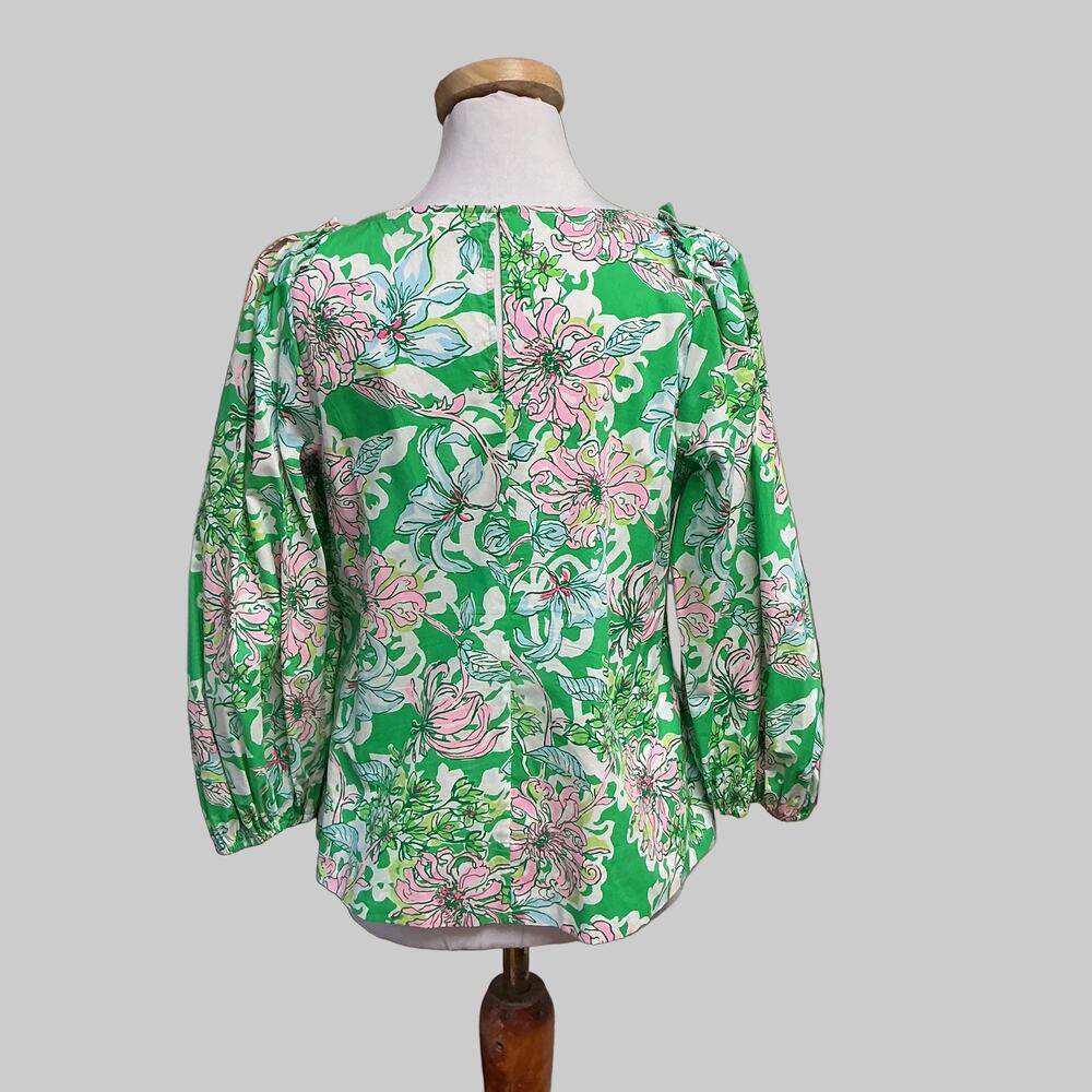 Lilly Pulitzer green print Barbara blouse, Size 6 - Picture 2 of 2